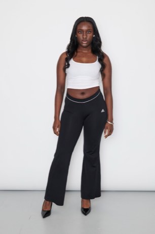 Adrianna — fit model, Hands by TDA