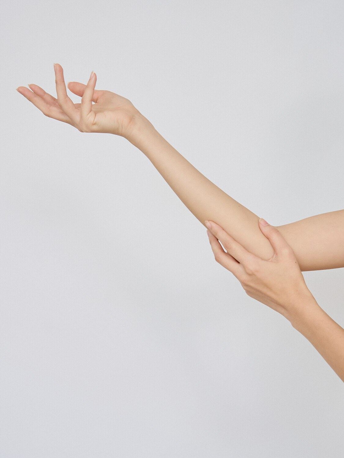Charyl Koh — hand model, portrait