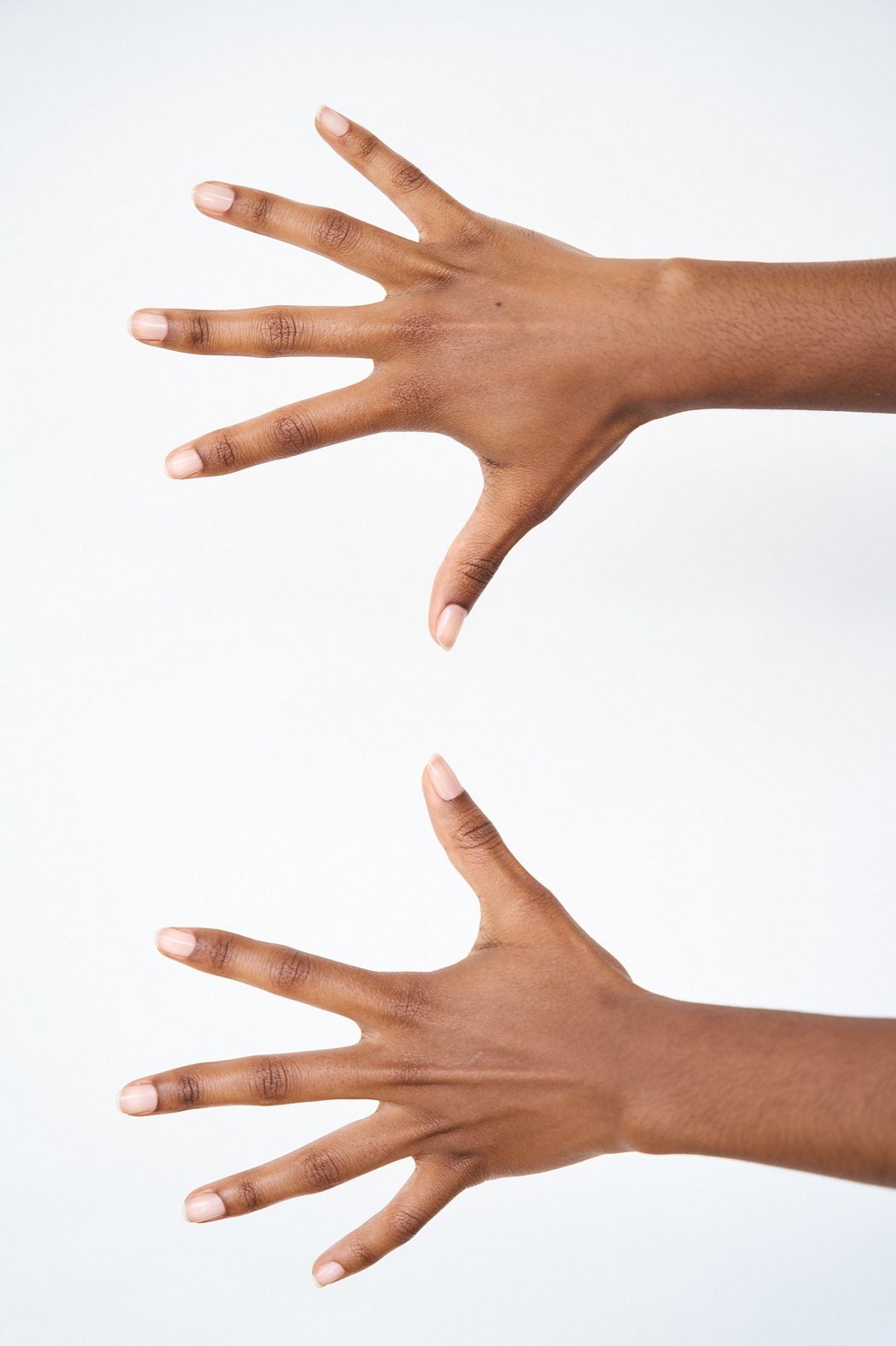 Chloe Berko-Boateng — hand model, portrait