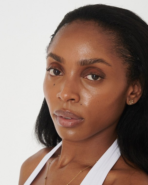 Jade Broadbent — headshot