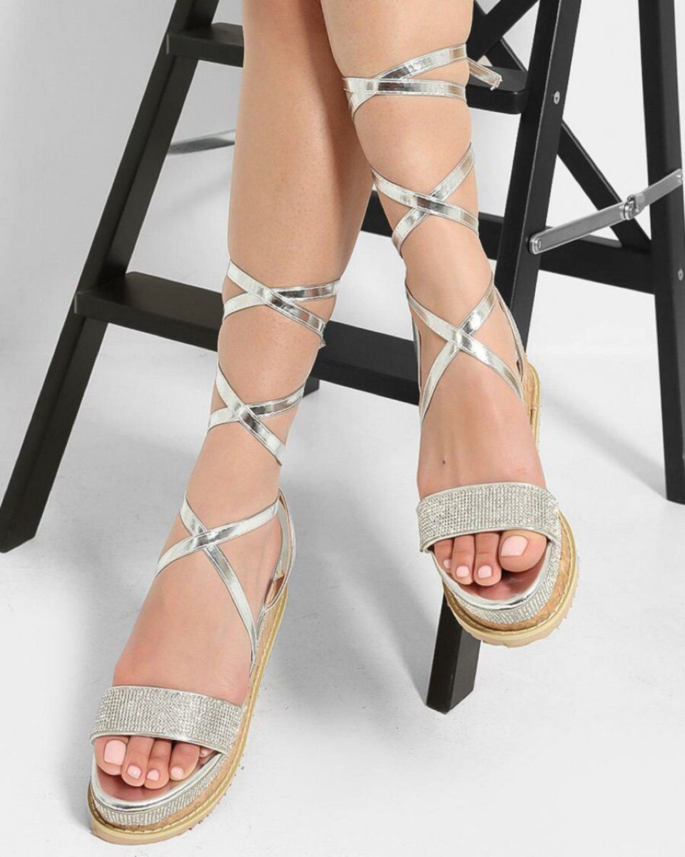 Marja-Liisa Nguyen — foot model, Hands by TDA