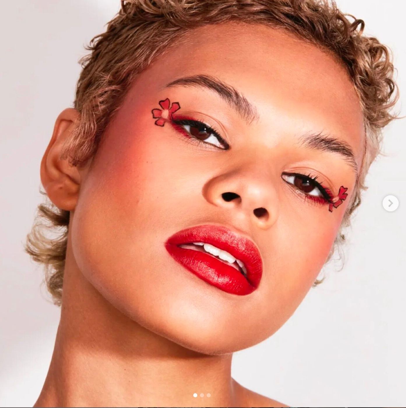 Venus for Valentino Beauty